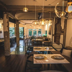 Cho thuê MBKD Mặt Phố TRÍCH SÀI - NGUYỄN ĐÌNH THI - View HỒ TÂY