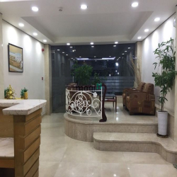 Tòa nhà văn phòng 7 tầng thang máy, có hầm, ngay Bến Thành