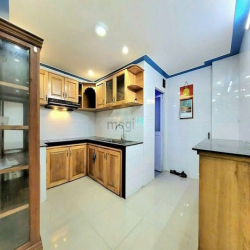 Căn cực đẹp đ.Nguyễn Tư Giản P.12 q.Gò Vấp, 120m2, 3tỷ550,sổ hồng.