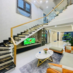 Căn cực đẹp đ.Nguyễn Tư Giản P.12 q.Gò Vấp, 120m2, 3tỷ550,sổ hồng.