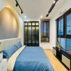 Căn cực đẹp đ.Nguyễn Tư Giản P.12 q.Gò Vấp, 120m2, 3tỷ550,sổ hồng.