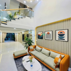 Căn cực đẹp đ.Nguyễn Tư Giản P.12 q.Gò Vấp, 120m2, 3tỷ550,sổ hồng.