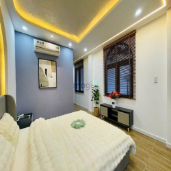 Căn cực đẹp đ.Nguyễn Tư Giản P.12 q.Gò Vấp, 120m2, 3tỷ550,sổ hồng.