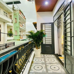 Bán nhà hẻm 3m 1 sẹc sát mặt tiền Phan Huy Ích, P.14, 4 x 10 giá 4.2