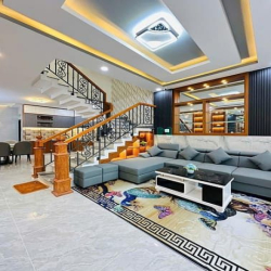 Bán nhà đường Phạm Văn Bạch phường 12, Gò Vấp, 70m2,- 5 tầng mới cáu