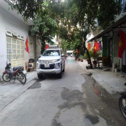 Bán nhà đường Phạm Văn Bạch phường 12, Gò Vấp, 70m2,- 5 tầng mới cáu