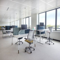 VP gần 300m2 trang bị đầy đủ tiện nghi, KV an ninh, gần sân bay QT