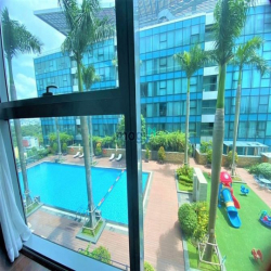 Bán căn hộ Vincom Đồng khởi 233m2, 4PN, căn góc view Landmark 81, Q.1
