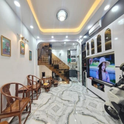 Mặt tiền CẦM BÁ THƯỚC gần 40m2, 5PN, Vừa ở vừa kinh doanh, NHỈNH 10 TỶ