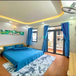 Cho thuê nhà mới xây hẻm xe tải 220/35 Lê Văn Sỹ, Quận 3