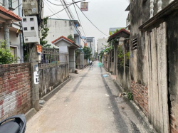 Chính Chủ Gửi Bán 33m2 Đất Thạch Bàn, Ngõ Thông, Ô tô Vào - 2.65 Tỷ