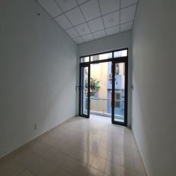 P2, Phú Nhuận. Bán Nhà Vô ở Ngay - Dt 61m2 nở hậu. Chỉ 5,1 tỷ