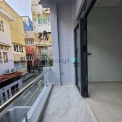 P2, Phú Nhuận. Bán Nhà Vô ở Ngay - Dt 61m2 nở hậu. Chỉ 5,1 tỷ