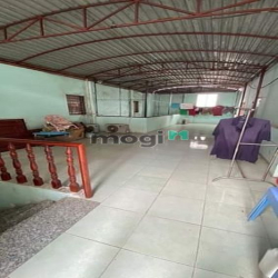 Đối Diện Chợ Hạnh Thông Tây, Diện Tích To, Hoàn Công Đủ, T/Lượng