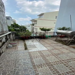 Đối Diện Chợ Hạnh Thông Tây, Diện Tích To, Hoàn Công Đủ, T/Lượng