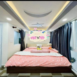 Mặt tiền KD ngay trường ĐH Thực Phẩm, 41m2 ngang 4,5m, 3 Tầng, 6,5Tỷ.