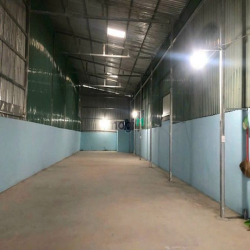 Xưởng cho thuê dt 300m2 giá 16tr Thạnh Lộc 41