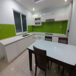 - Cho thuê nhà nguyên căn Nguyễn Oanh P17 GV, đầy đủ nội thất như hình