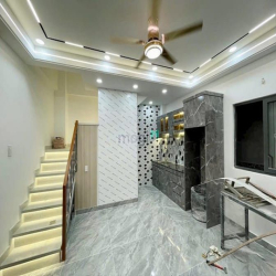 Bán gấp nhà đẹp hẻm 184 Nguyễn Xí, Bình Thạnh 47,3m2, 1tỷ759tr, sổ sẵn