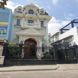 Bán Villa đường Cao Đức Lân - APAK - Quận 2. DT: 8x16. Giá: 27 tỷ.
