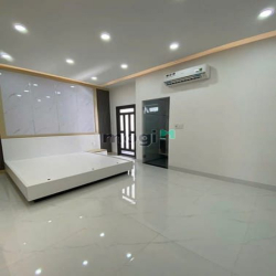 Bán gấp - Nhà 2 lầu mặt tiền Lý Thái Tổ KDC Hưng Phú, Cần Thơ - 11.9T