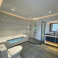 Bán gấp - Nhà 2 lầu mặt tiền Lý Thái Tổ KDC Hưng Phú, Cần Thơ - 11.9T