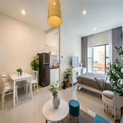 Cho thuê officetel Saigon Royal Quận 4, view đẹp giá 12 triệu, 43m2