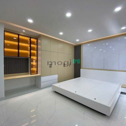 Bán gấp - Nhà 2 lầu mặt tiền Lý Thái Tổ KDC Hưng Phú, Cần Thơ - 11.9T