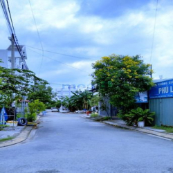 Bán lô đất Bưng Ông Thoàn, Phú Hữu, TP Thủ Đức 122,5 m2 chỉ 30tr/m2
