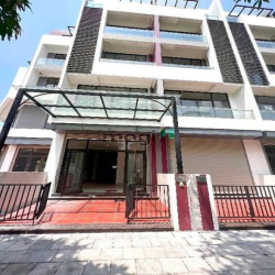 +NHÀ ĐẸP-FULL NỘI THẤT-TRUNG TÂM TIỆN ÍCH-liền kề đẳng cấp