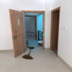 Nhà đẹp - Hẻm Xe Hơi (8m) - sát mặt tiền đường Hòa Hảo. 70m. Nha mới