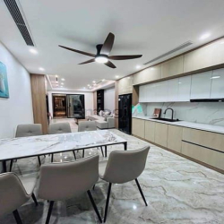 Tân Mai - Nhà mới - 6 tầng - thang máy - 48m² x6 tầng giá chỉ 7,2 tỷ