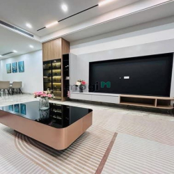 Tân Mai - Nhà mới - 6 tầng - thang máy - 48m² x6 tầng giá chỉ 7,2 tỷ