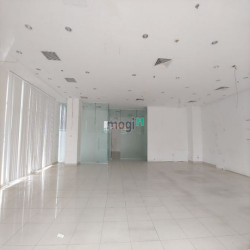 Shophouse 183m2- Sunrise City - MT Nguyễn Hữu Thọ Q7 - 100 triệu/tháng