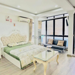 PENTHOUSE cực kì sang trọng ngay Thảo Cầm Viên Quận 1