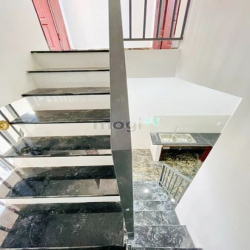 Nhà 1 Lầu  Mới Hoàn Thiện Hẻm 1627 Huỳnh Tấn Phát . P. Phú Mỹ . Q7