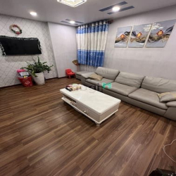NHÀ ĐẸP - 5 TẦNG - QL13 - Hiệp Bình Phước -Thủ Đức.