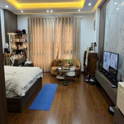 HOÀNG H THÁM - BA ĐÌNH : 5t - 52m vị trí đẹp - kd , oto vào