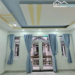 Bán nhà Hẻm 5m Thống Nhất, P.15, GV, 4 x 14m, 4 tầng, giá: 5.4 tỷ TL