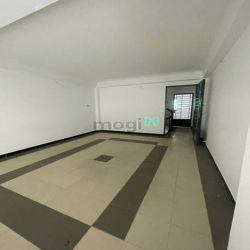 Nhà 4 lầu mặt tiền 30 tháng 4 gần KDC 351, Ninh Kiều, Cần Thơ - 19 tỷ