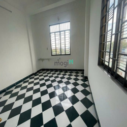 Nhà 4 lầu mặt tiền 30 tháng 4 gần KDC 351, Ninh Kiều, Cần Thơ - 19 tỷ