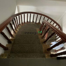 Nhà 4 lầu mặt tiền 30 tháng 4 gần KDC 351, Ninh Kiều, Cần Thơ - 19 tỷ