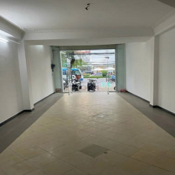 Nhà 4 lầu mặt tiền 30 tháng 4 gần KDC 351, Ninh Kiều, Cần Thơ - 19 tỷ