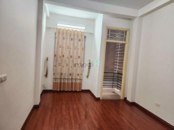 Hiếm! Bán nhà Thuỵ Khuê Tây Hồ. ngõ nông. 30m2. 5 tầng. 3 ngủ. $ 4x tỷ