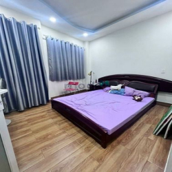 Trần Thái Tông Tân Bình hẻm 10m 4m x 16m 4 lầu BTCT 4PN , 4Wc