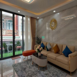 Hạ chào 12% ~ 1.1 t.ỷ, 4.5x16 Nhà 5 tầng đẹp 5*, 4PN full nội thất