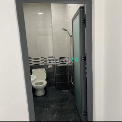 Cho thuê nhà mặt tiền đường 3 Tháng 2, Phường 12, Quận 10