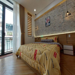 Hạ chào 12% ~ 1.1 t.ỷ, 4.5x16 Nhà 5 tầng đẹp 5*, 4PN full nội thất