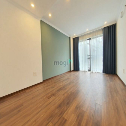 Bán nhà Cổ Linh đường Đàm Quang Trung khu Aeon Mall 39m 6 tầng Gara