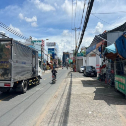 Cho thuê nhà MT Nguyễn Thị Định, Thạnh Mỹ Lợi,Q2 (8x30) 3 lầu+ST, 10ph